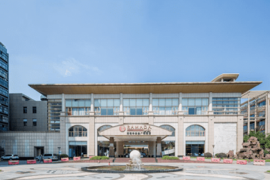 华美达广场酒店